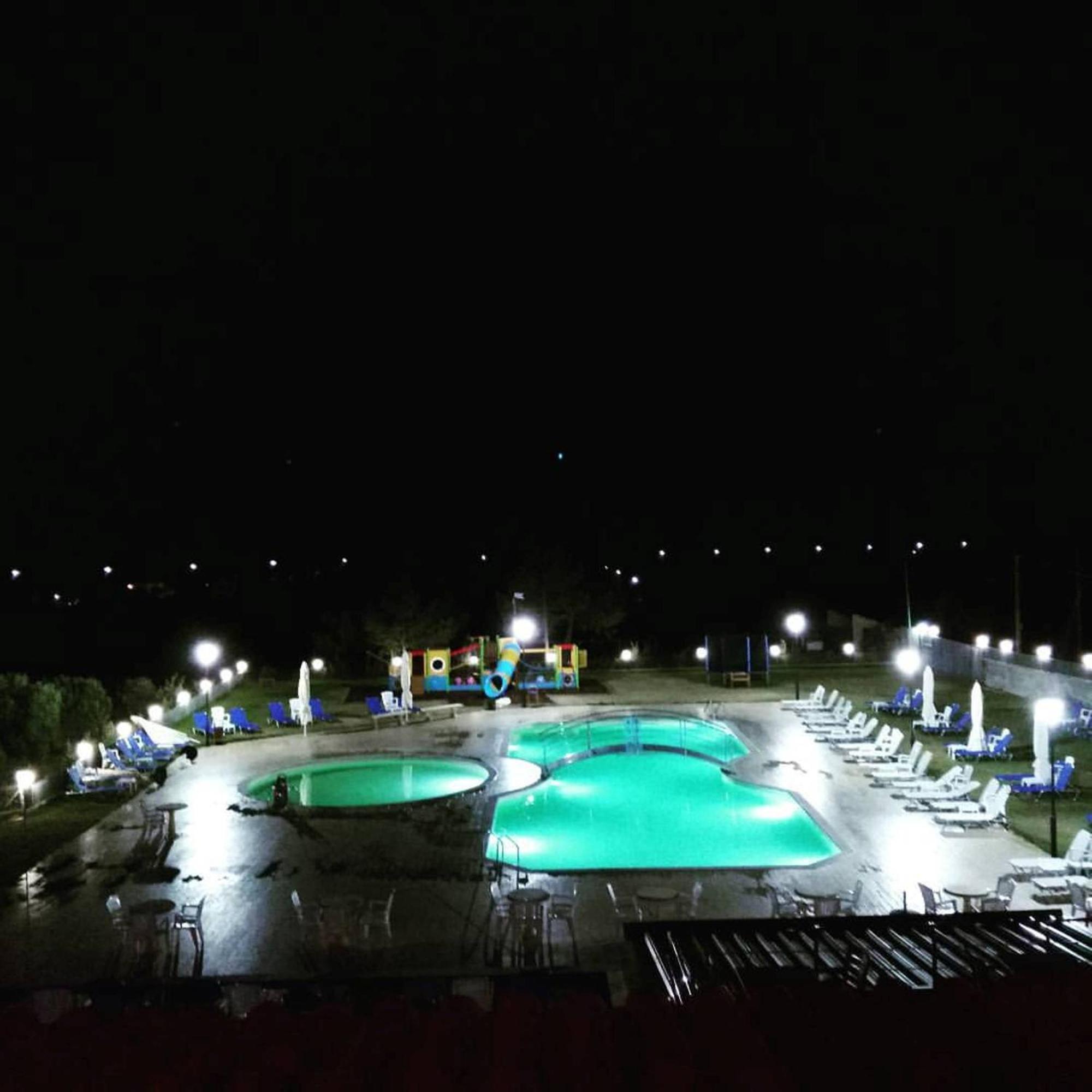 Vosporos Hotel Komotini Exterior photo